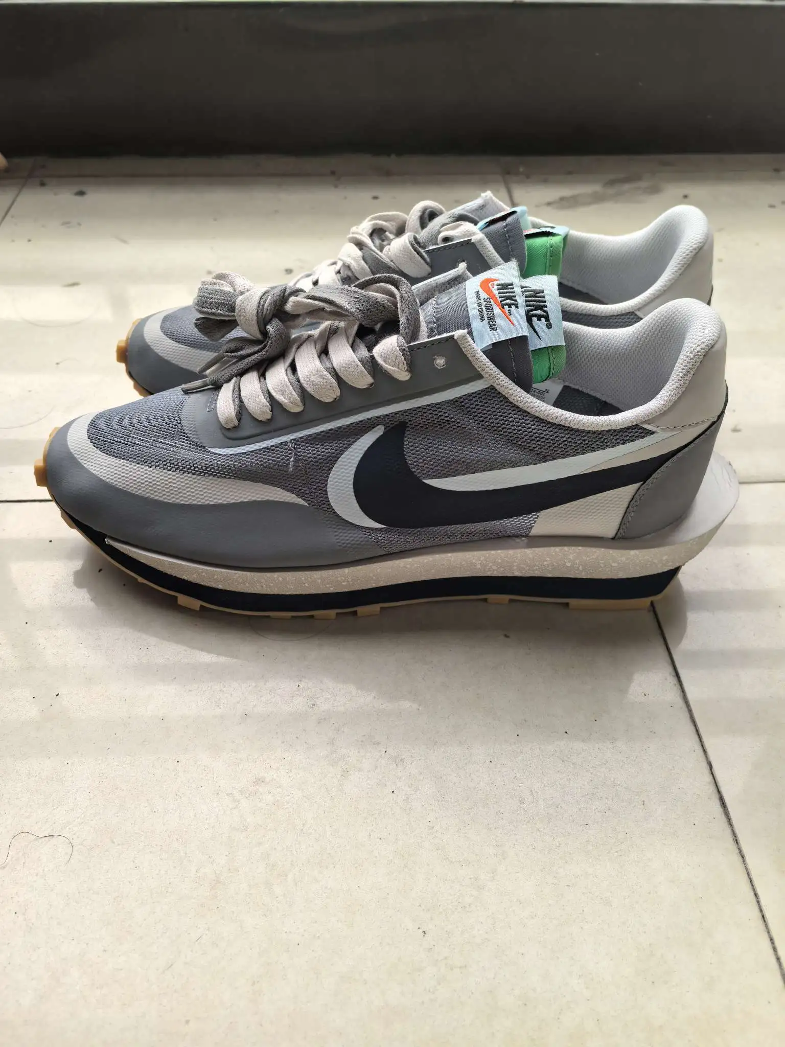 How to Legit Check：Nike Sacai Ld Waffle (2025) - POIZON