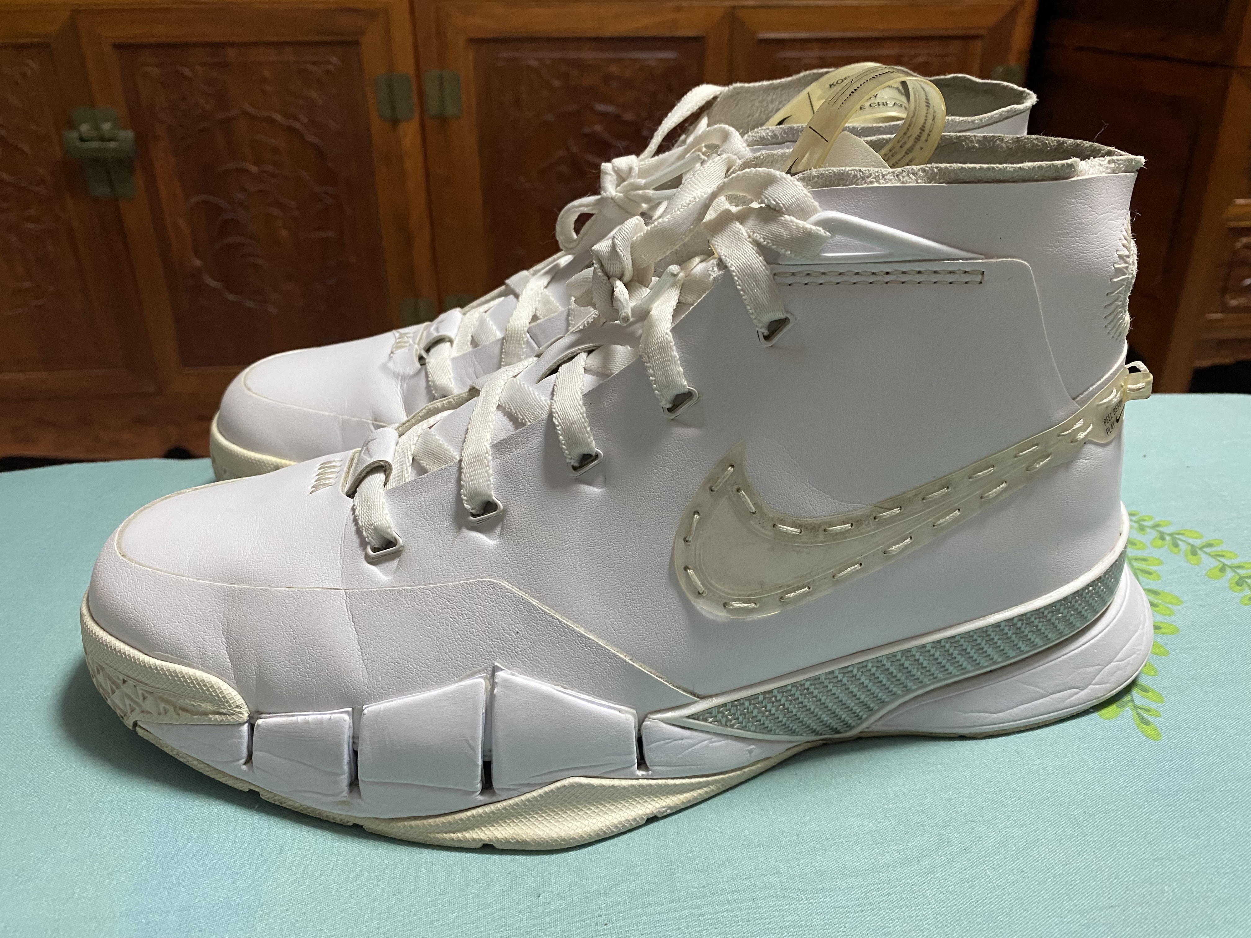Nike Zoom 1 Kobe：Authentic vs Fake Guide - POIZON