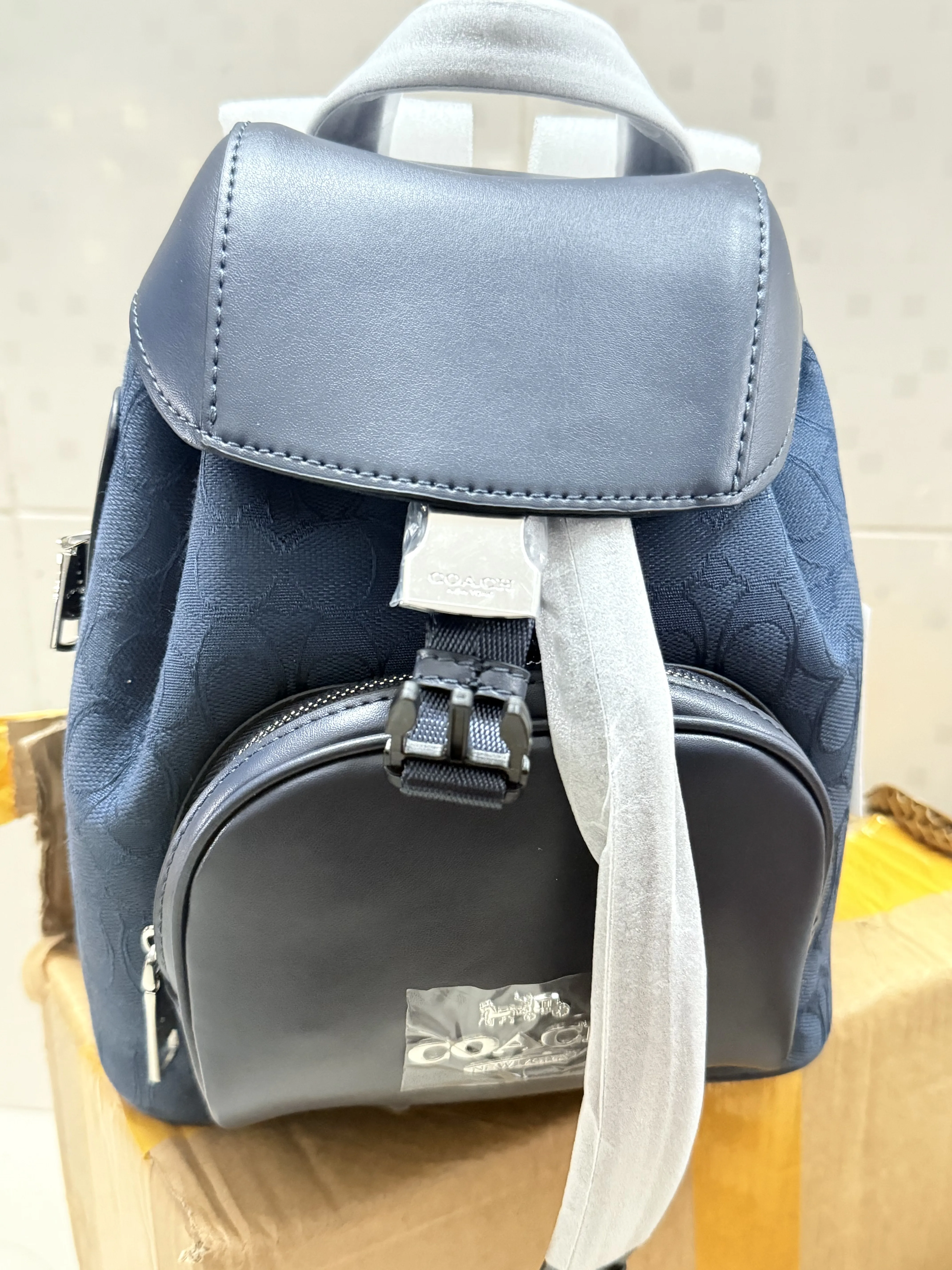 coach charlie backpack fake Mini In Signature Canvas, Brown: Buy Online at Best Price in UAE DetailsSignature coated canvas with smooth leather details Inside zip pocket Zip closure Fake Coach Backpack - Coach