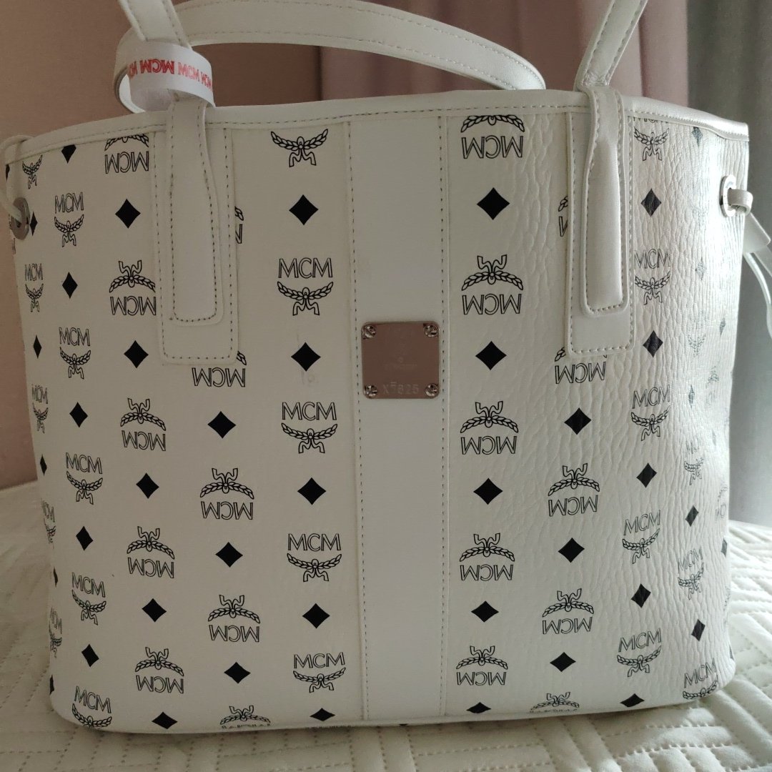 Mcm Tote Bag White Authenticity Check：Expert Guide (2026) - POIZON