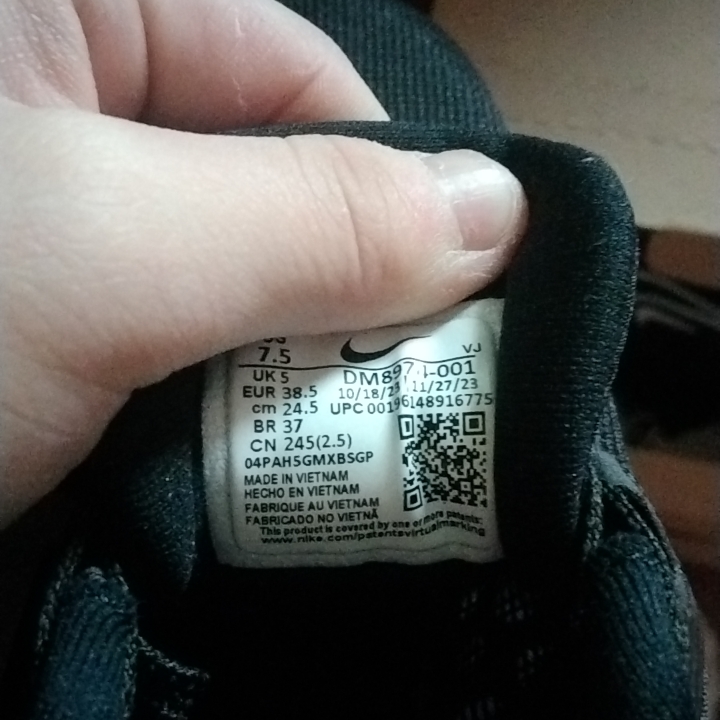 How to Spot Fake：Women's Nike Zoom Fly 5 Authenticity Check - POIZON