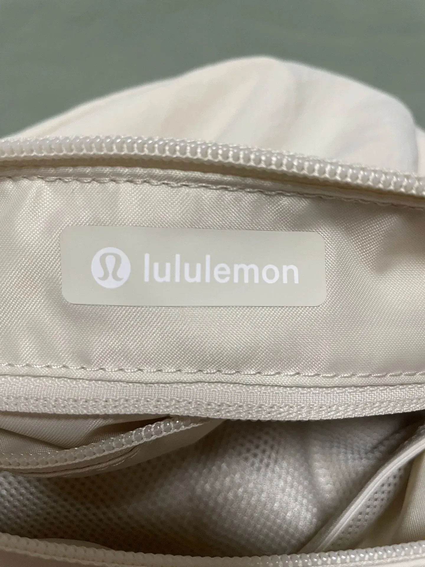lululemon bag hidden message Everywhere Crossbody Belt 1L Real vs FakeWomen's Lululemon Bag