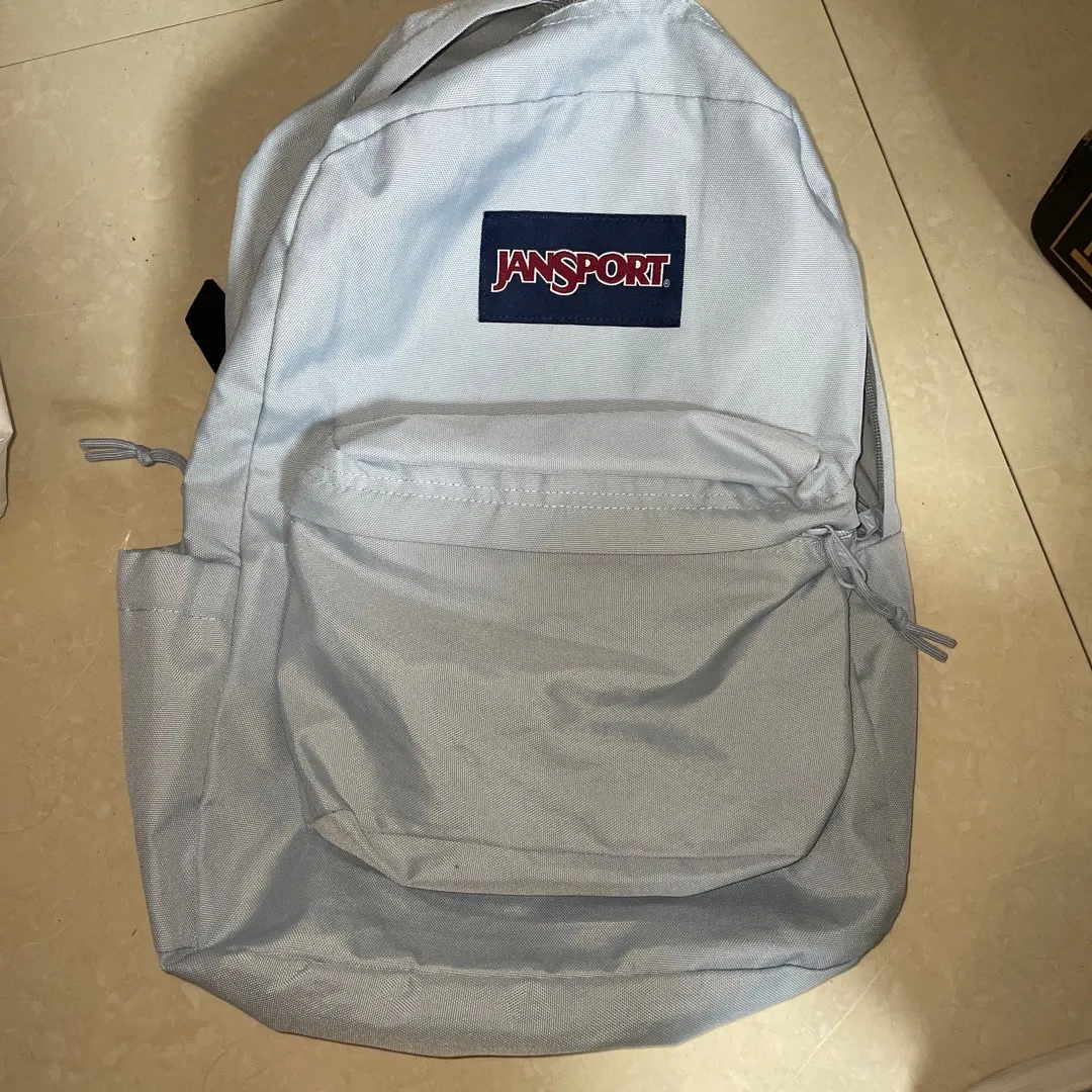 How to Spot FakeJansport Backpack White and Black Authenticity Check - POIZON How to Spot FakeJansport Backpack White and Black Authenticity Check - POIZON