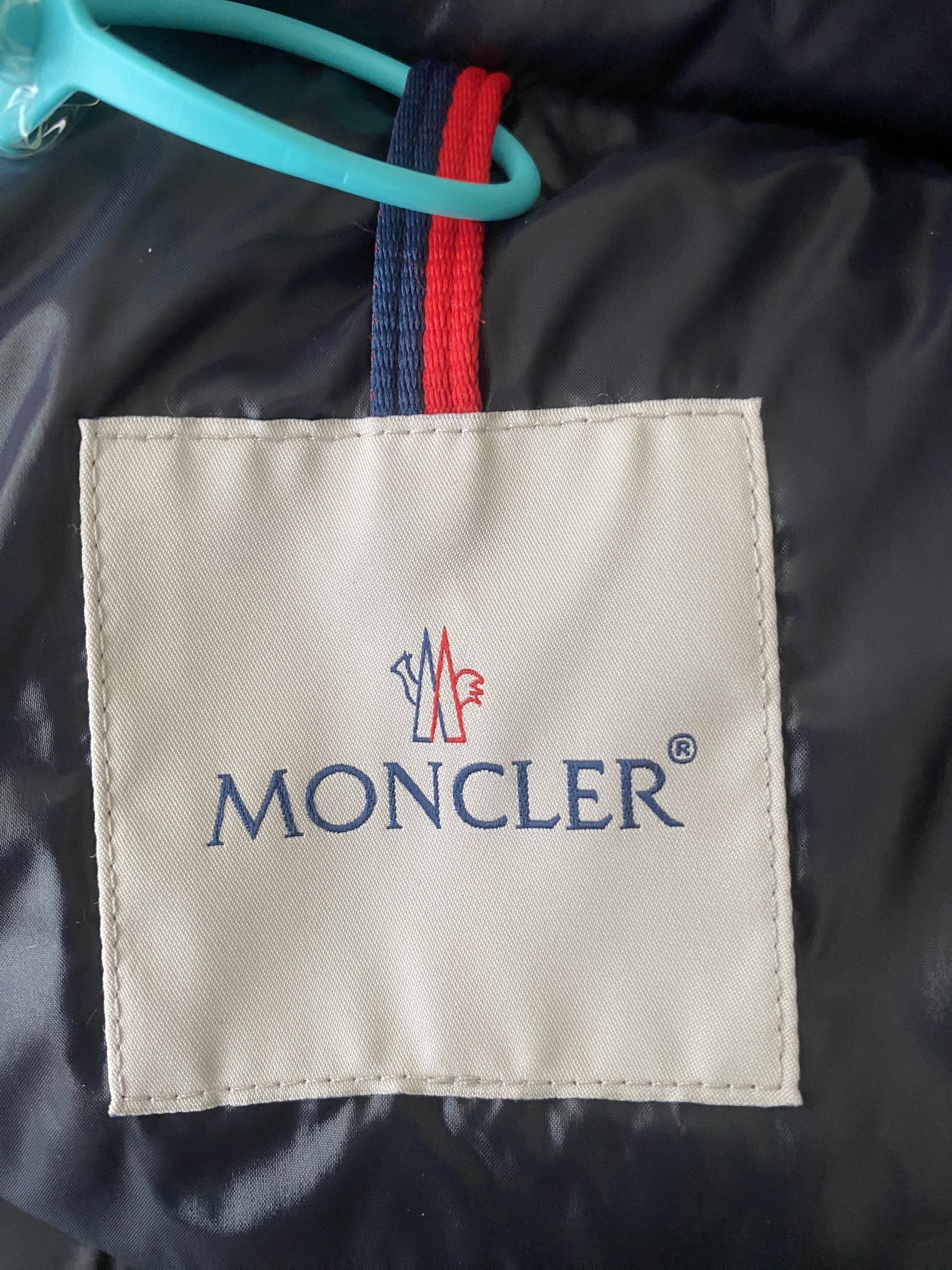 Real vs Fake：Moncler Men's Winter Coats Authenticity Check (2026