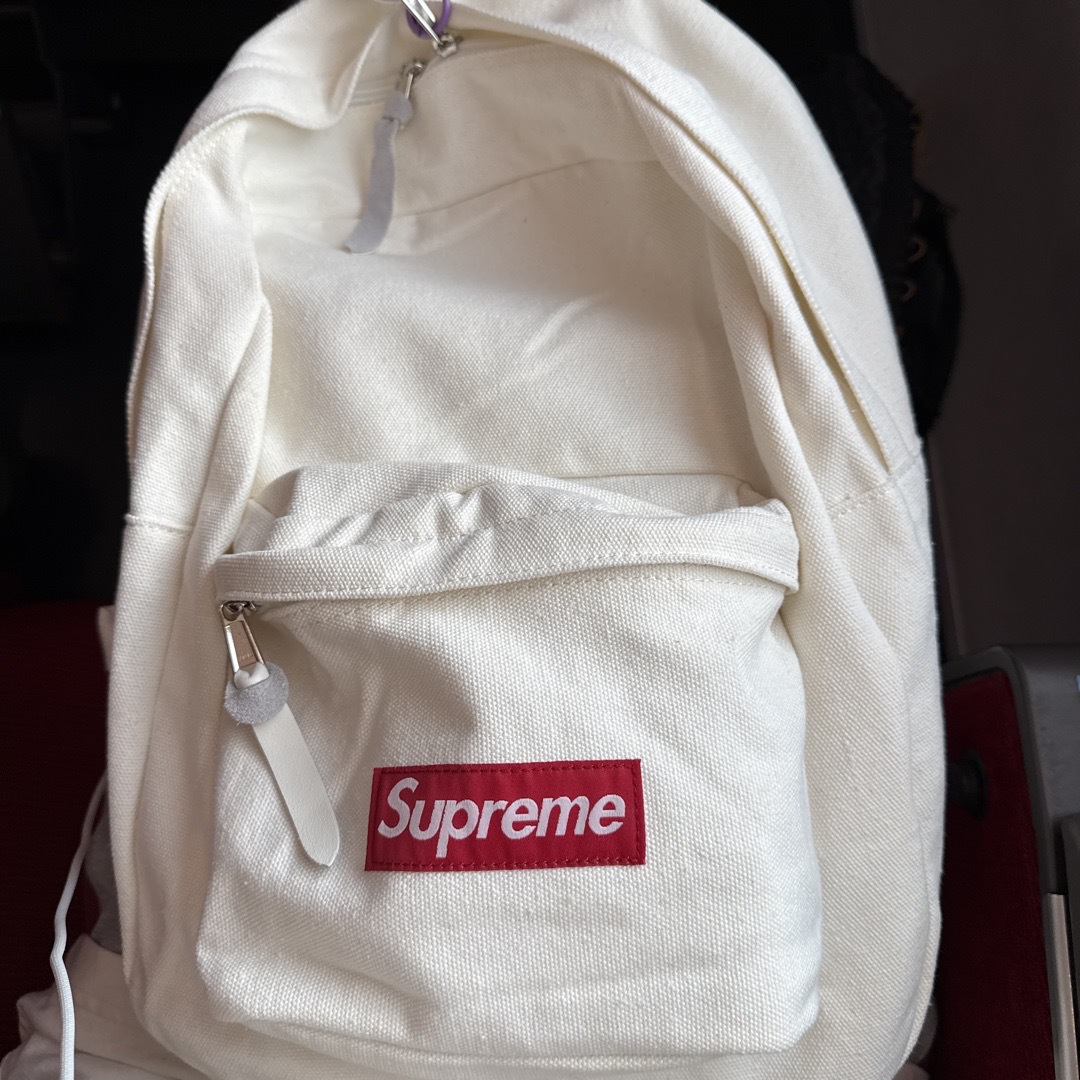 Supreme Men Backpack：Real vs Fake Guide - POIZON