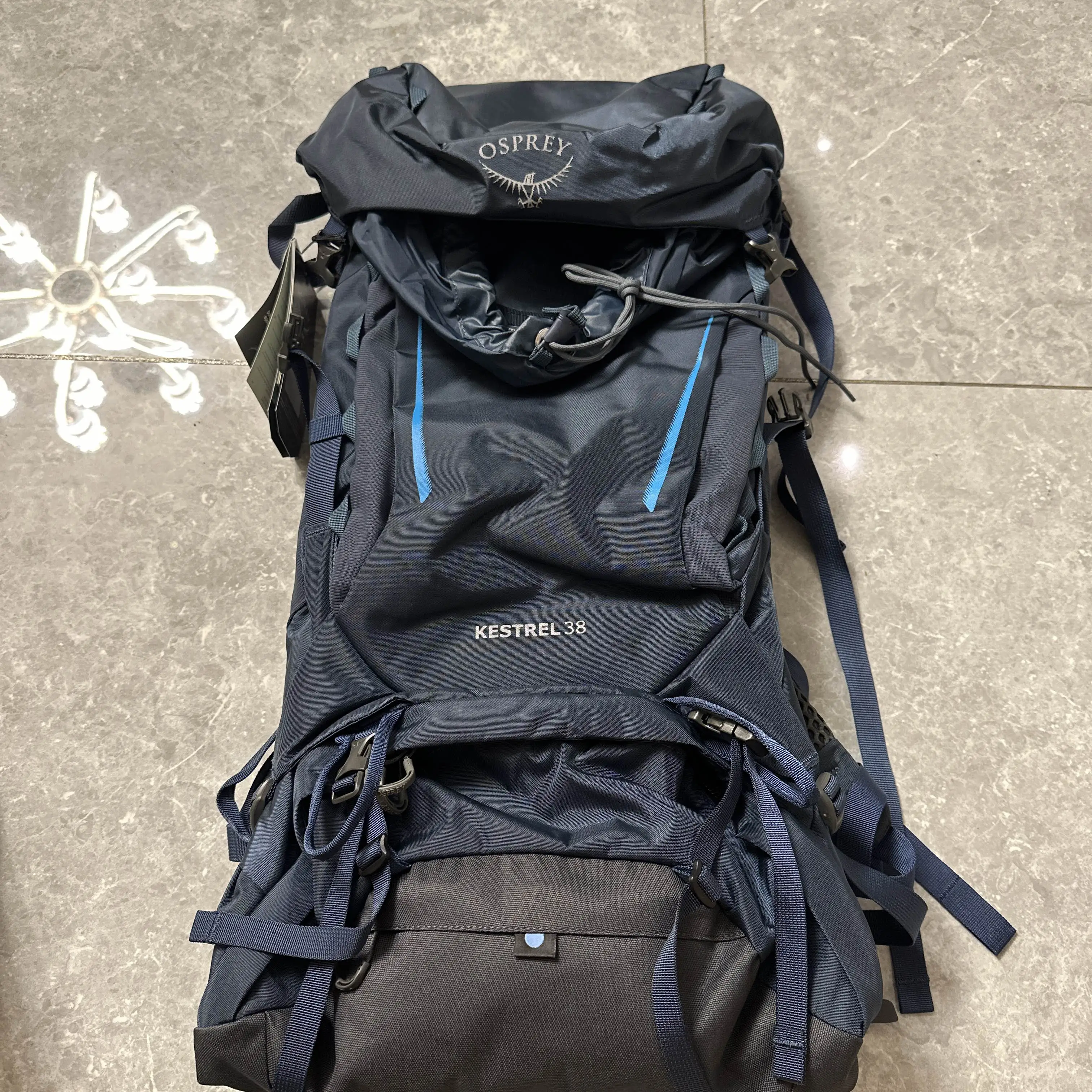 patagonia sling bag ultralight Patagonia Ultralight Black Hole 8 Liter Sling Subtidal Blue