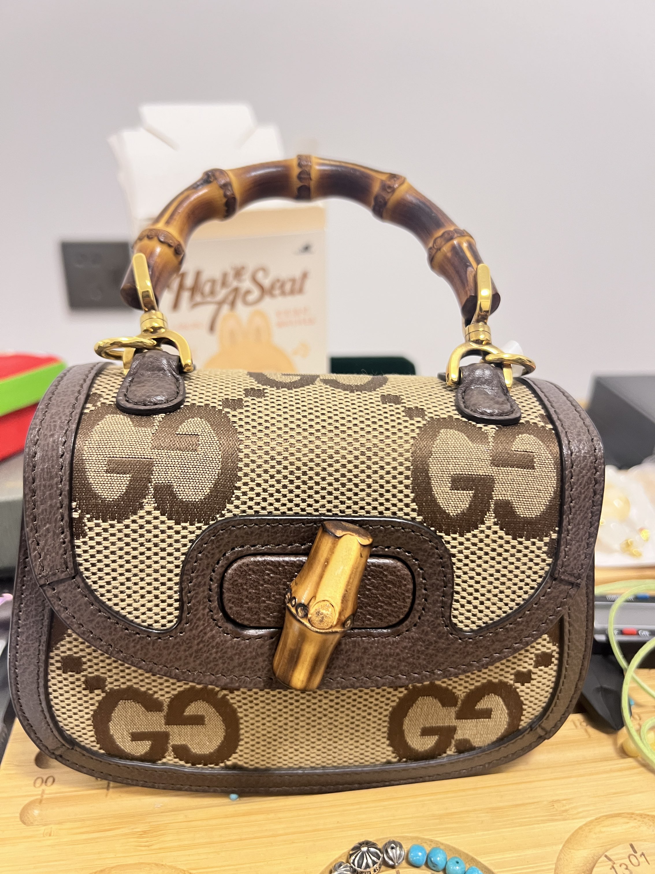 Gucci Vintage Handbags 1960 Authenticity Check：How to Spot a Fake