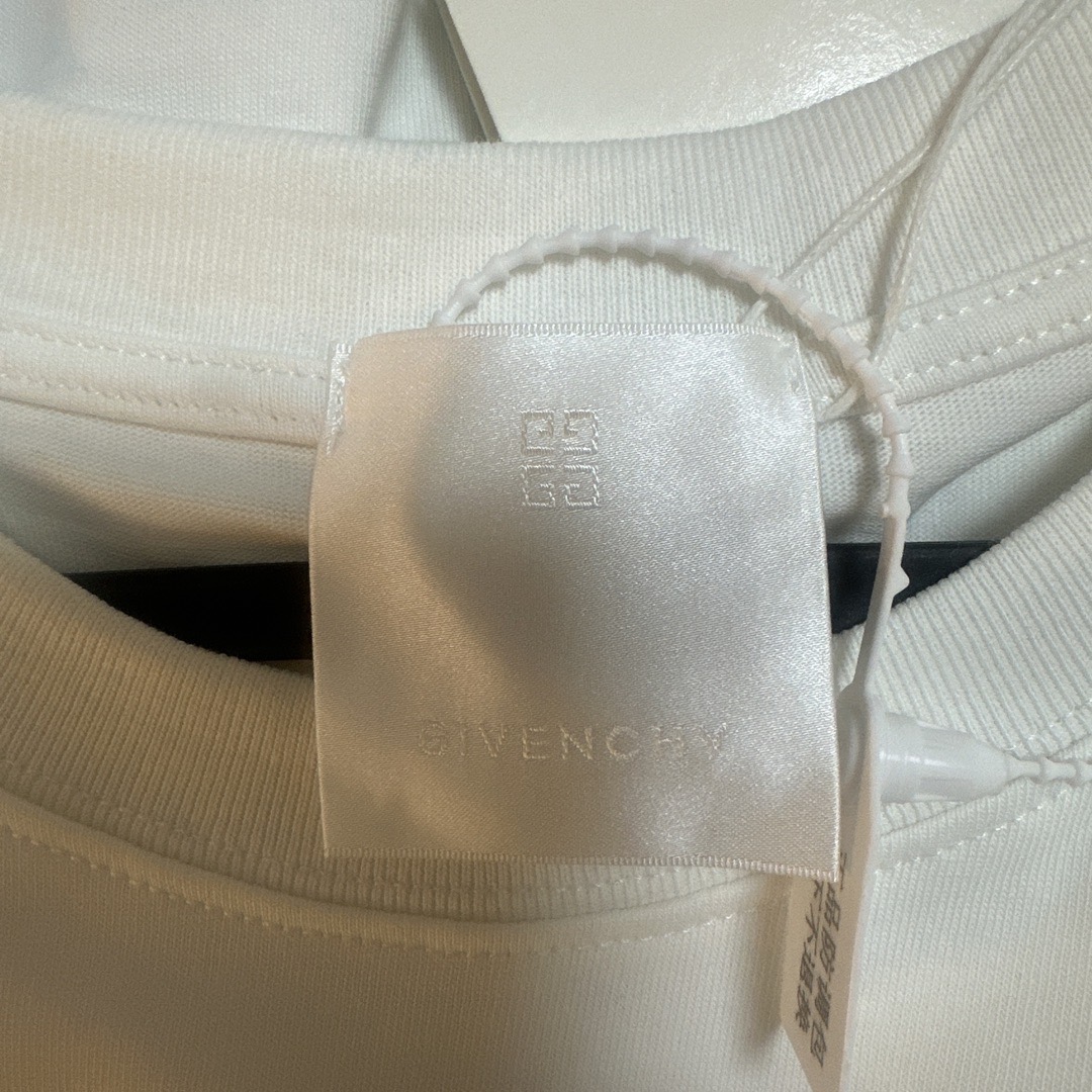 How to Spot Fake：Givenchy Men's Clothing - POIZON